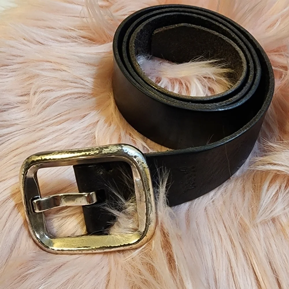 FOSSIL WOMEN'S dark brown leather belt size S
